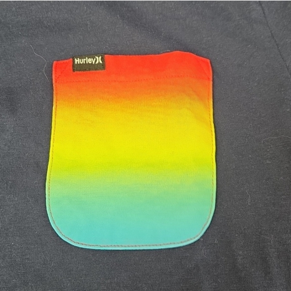 Hurley Navy Short Sleeve T-Shirt with Rainbow Pocket Size 14-16 - Picture 5 of 9